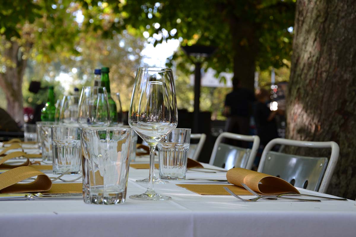 Gedeckter Tisch VBW Spätsommeranlass